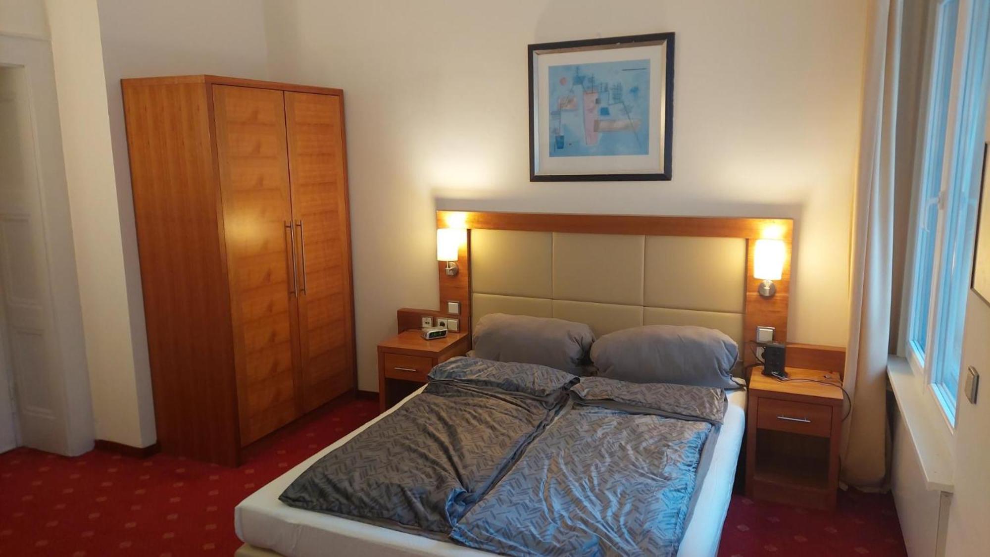 Die Villa, Zimmer 17, Dz Leverkusen Kültér fotó